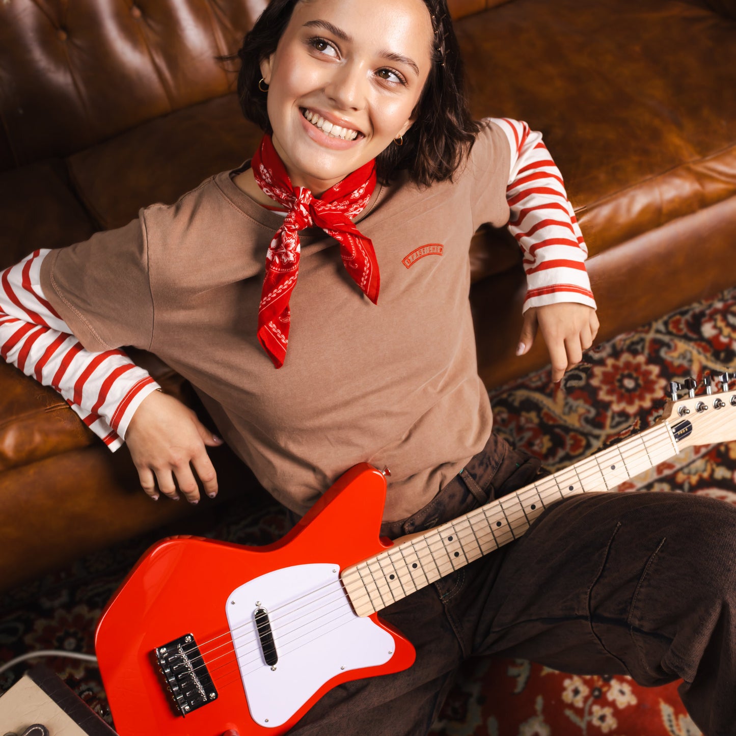 Loog Pro 6 Eléctrica